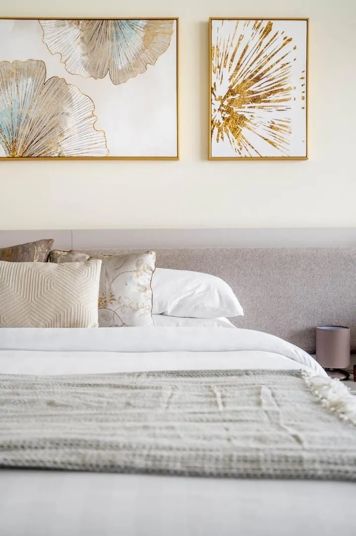 Guestready - Glamourous Living In Palm Jumeirah Dubai 0*,  United Arab Emirates