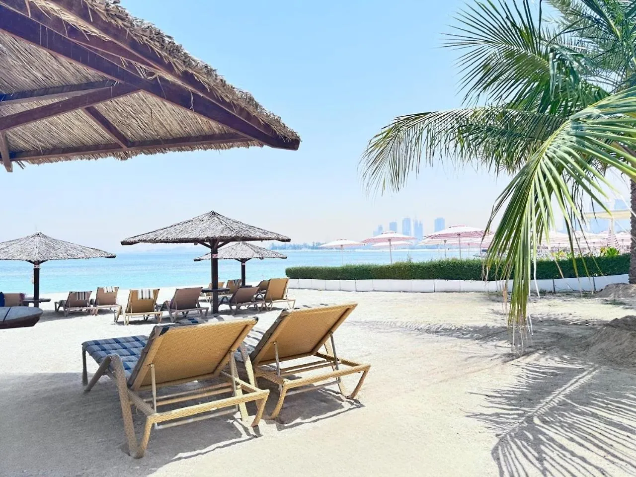 Guestready - Glamourous Living In Palm Jumeirah Dubai Apartment