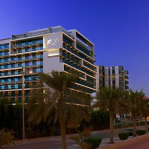 Aloft Palm Jumeirah Rezort